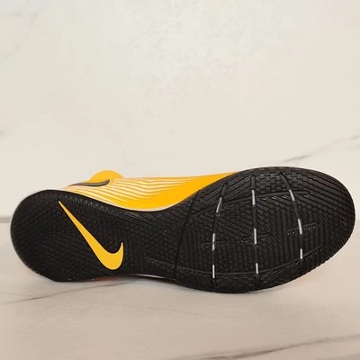 NIKE MERCURIAL SUPERFLY 7 ACADEMY IC teremcipő