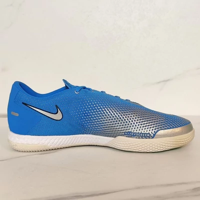 NIKE REACT PHANTOM GT PRO IC teremcipő