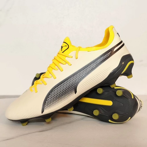 PUMA KING ULTIMATE FG stoplis focicipő 107563-05