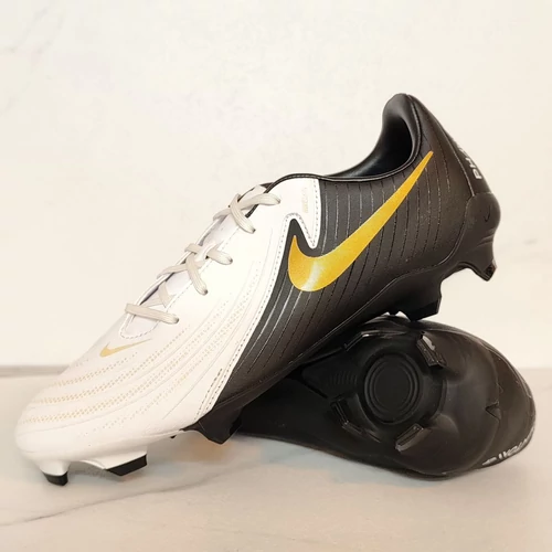 Nike Phantom GX II Academy FG futballcipő FD6723-100