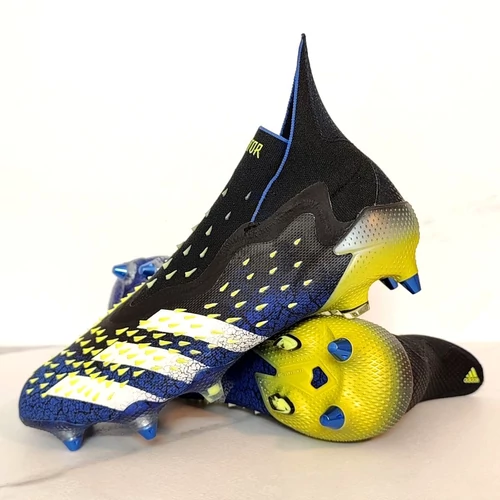 ADIDAS PREDATOR FREAK + SG éles focicipő FY0752