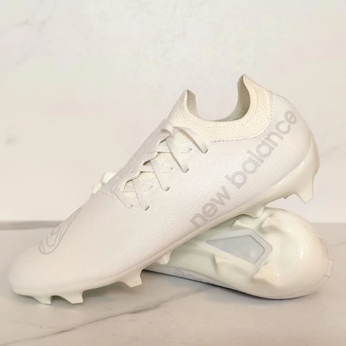 New Balance Furon V7 Destroy FG stoplis focicipő