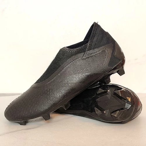  ADIDAS PREDATOR ACCURACY.3 LL FG stoplis focicipő GW4598