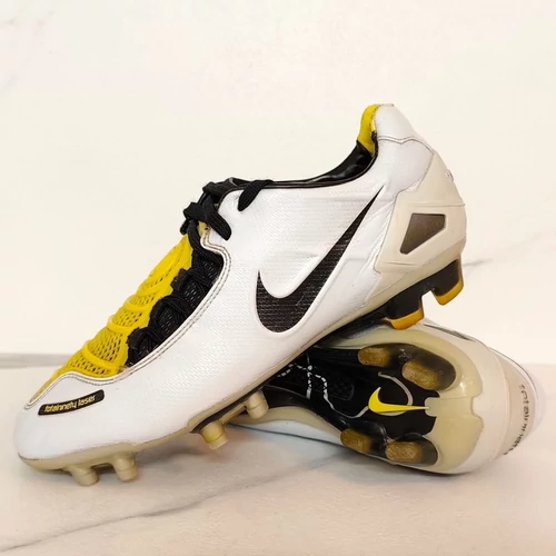 NIKE TOTAL 90 LASER I FG stoplis focicipő (használt)