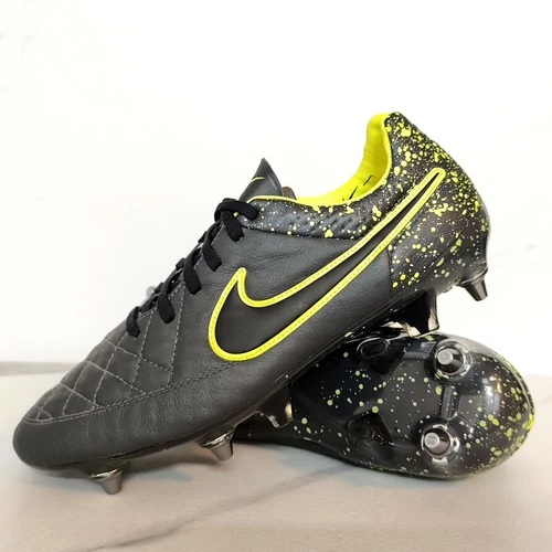 NIKE TIEMPO LEGEND V SG-PRO éles focicipő