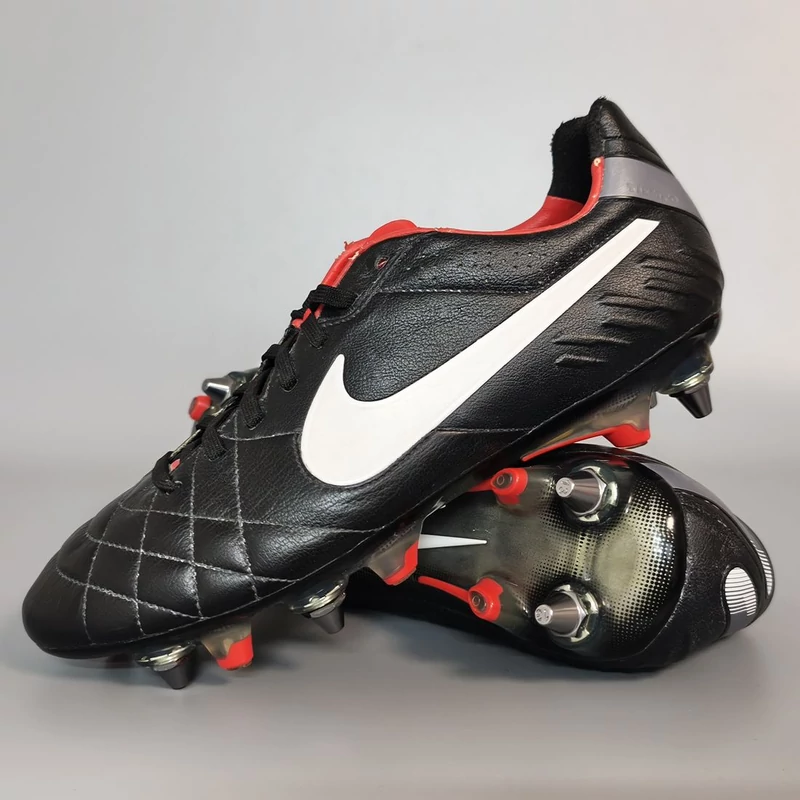 NIKE TIEMPO LEGEND IV SG-PRO éles focicipő (hibás)