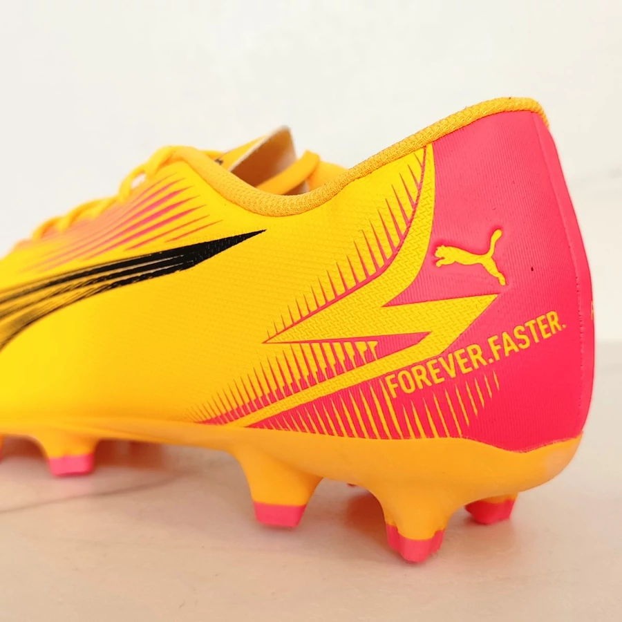 Puma ULTRA PLAY FG stoplis focicipő 