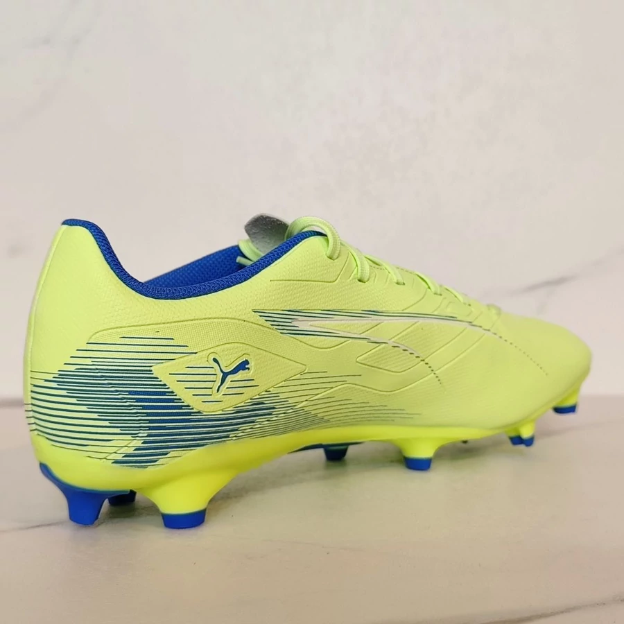 Puma Ultra 5 Play FG stoplis focicipő 