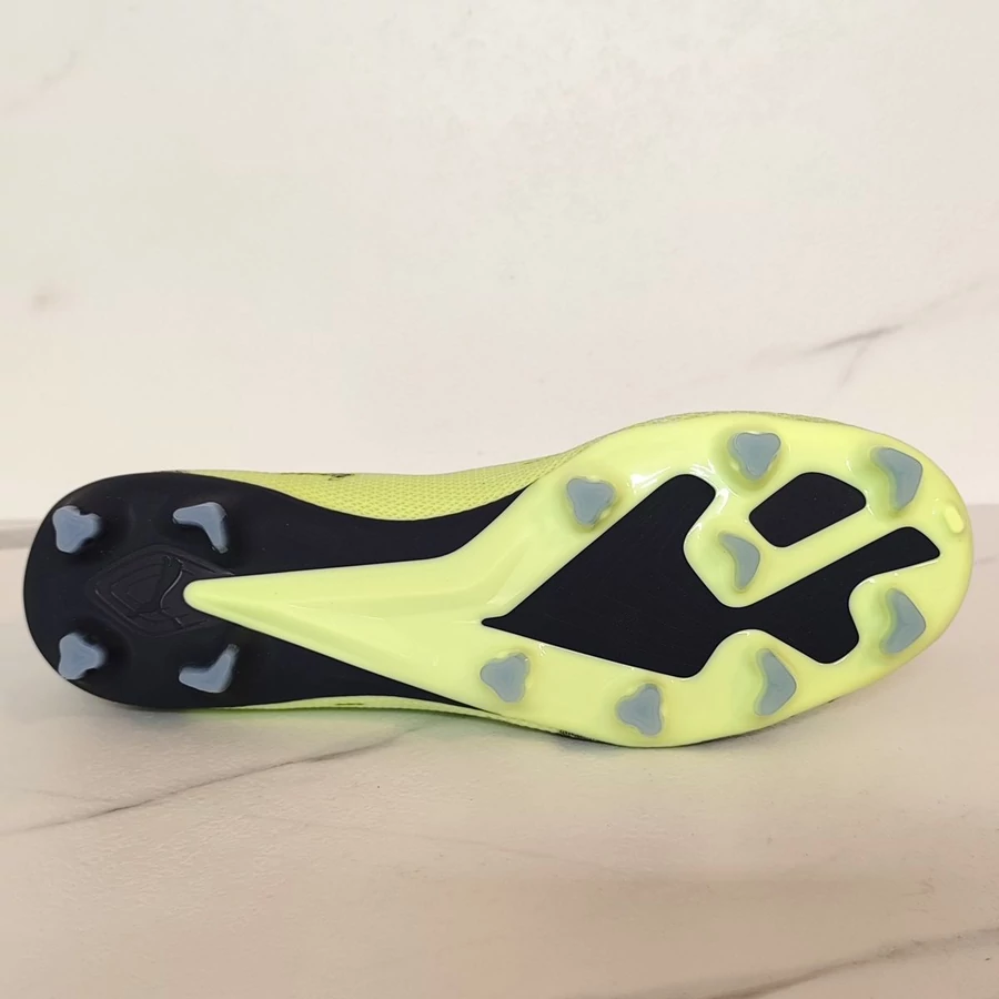 Puma Ultra Match+ LL FG stoplis focicipő 