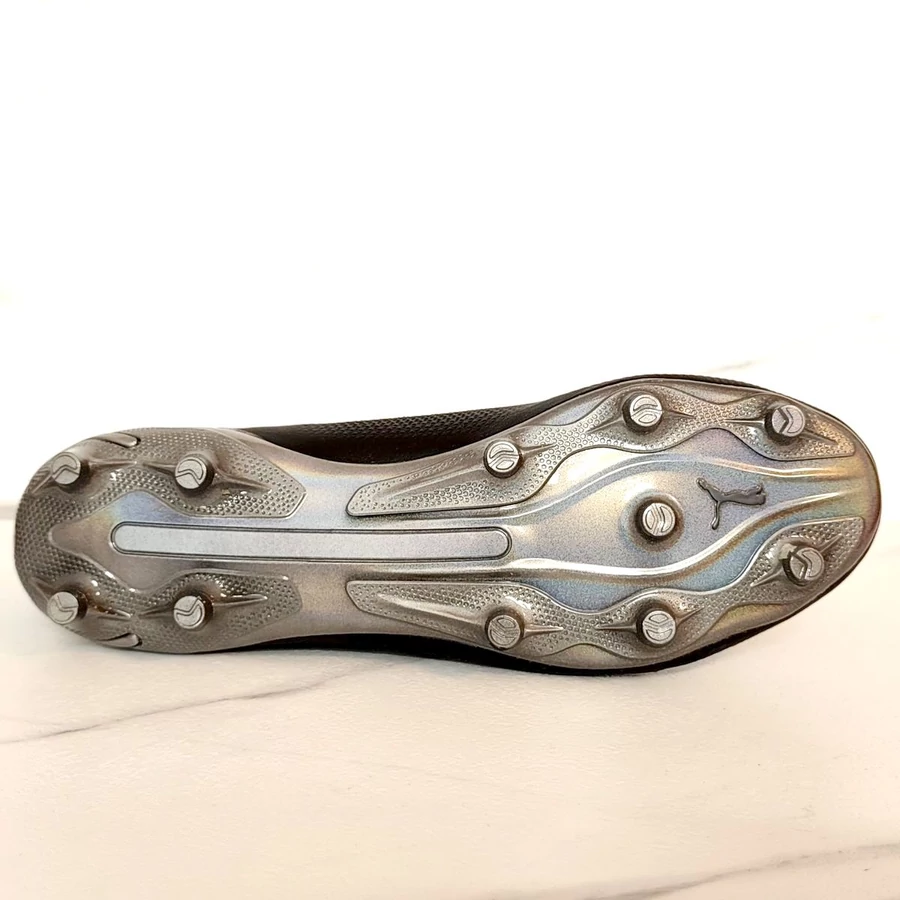 PUMA KING ULTIMATE FG stoplis focicipő 
