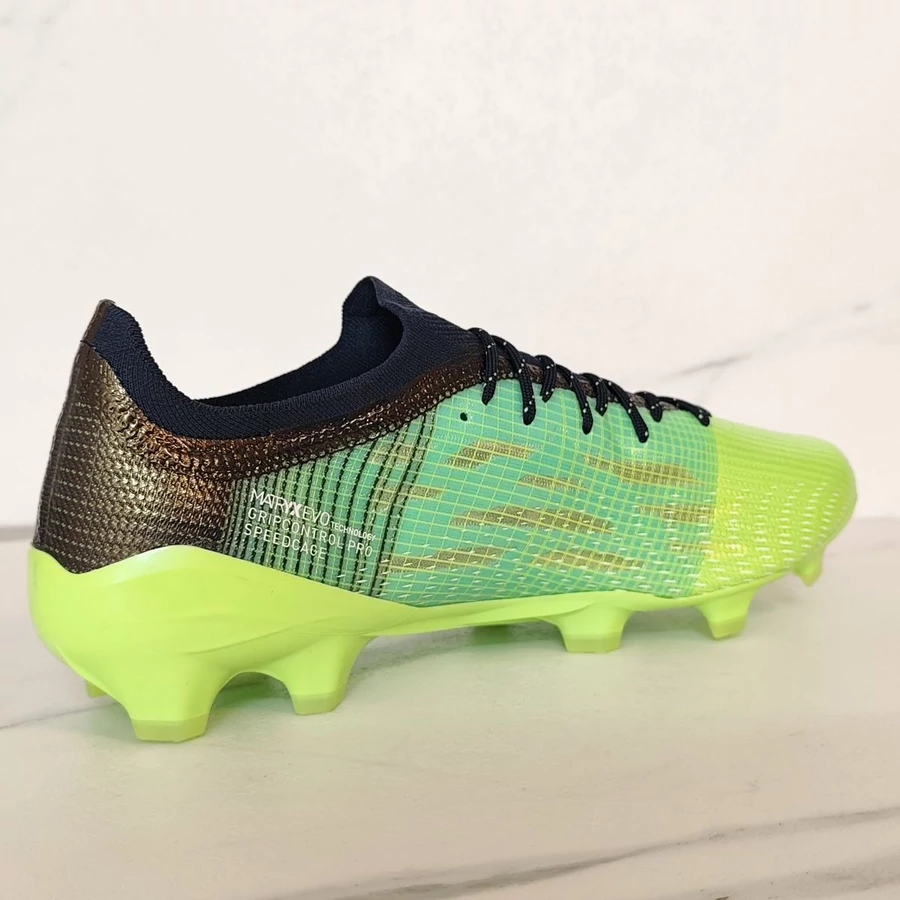 PUMA ULTRA 1.3 FG stoplis focicipő 