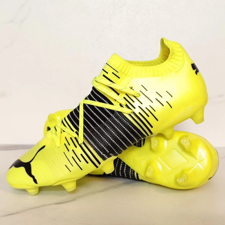 Puma Future Z 1.1 FG stoplis focicipő 106028-01