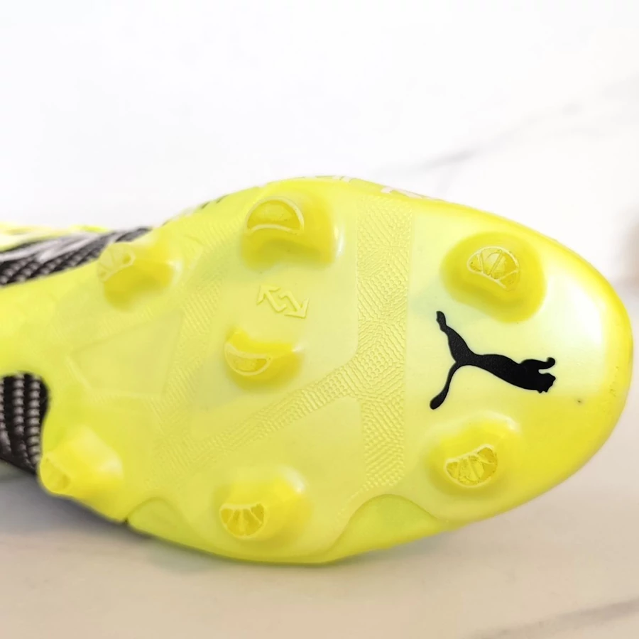 Puma Future Z 1.1 FG stoplis focicipő - PRÓBATERMÉK