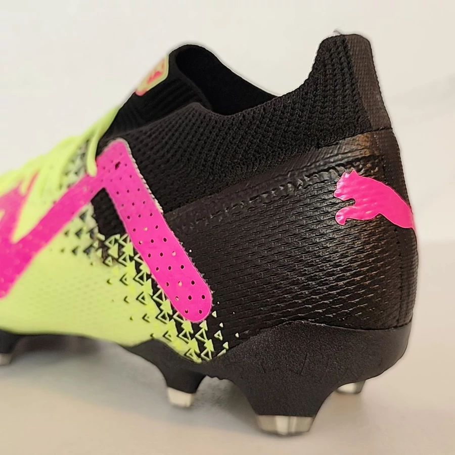 PUMA FUTURE ULTIMATE TRICKS FG stoplis focicipő 