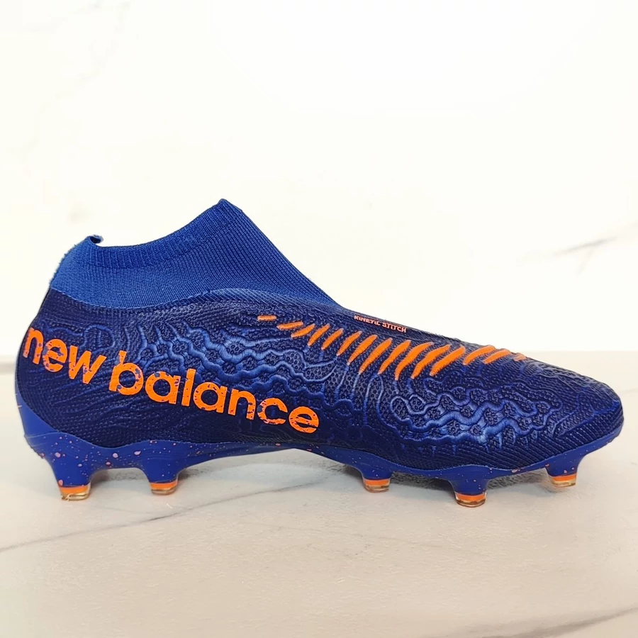 NEW BALANCE TEKELA V3 PRO FG stoplis focicipő