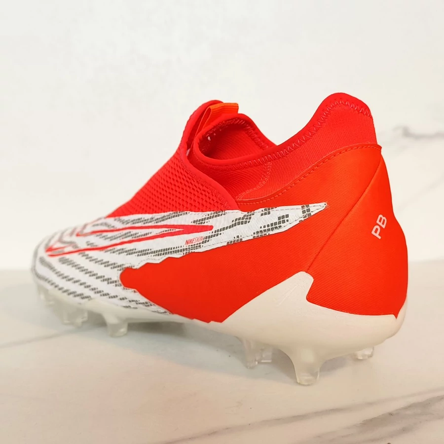 NIKE PHANTOM GX ACADEMY DF FG- NBY stoplis focicipő 