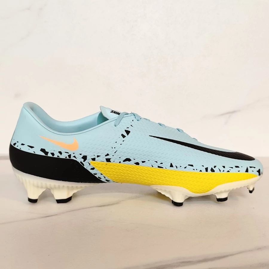 NIKE PHANTOM GT2 ACADEMY FG stoplis focicipő