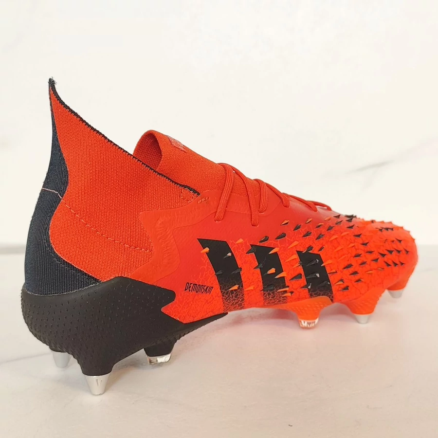 ADIDAS PREDATOR FREAK.1 SG éles focicipő