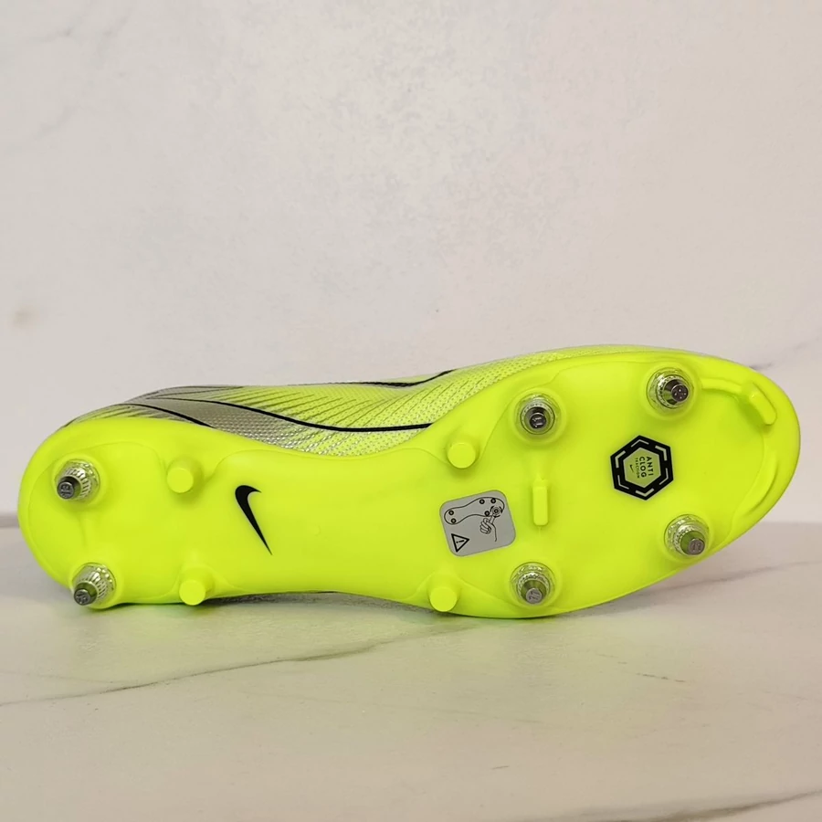 Nike ZOOM VAPOR 16 ACAD SG-PRO AC Futballcipő