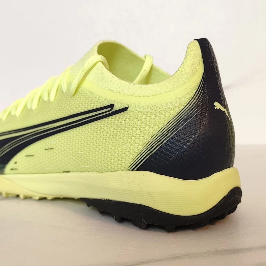 PUMA Ultra Match TT műfüves focicipő