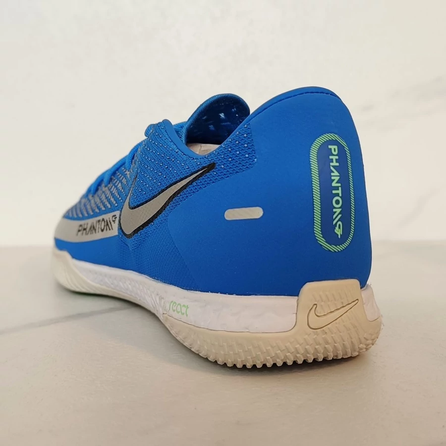 NIKE REACT PHANTOM GT PRO IC teremcipő