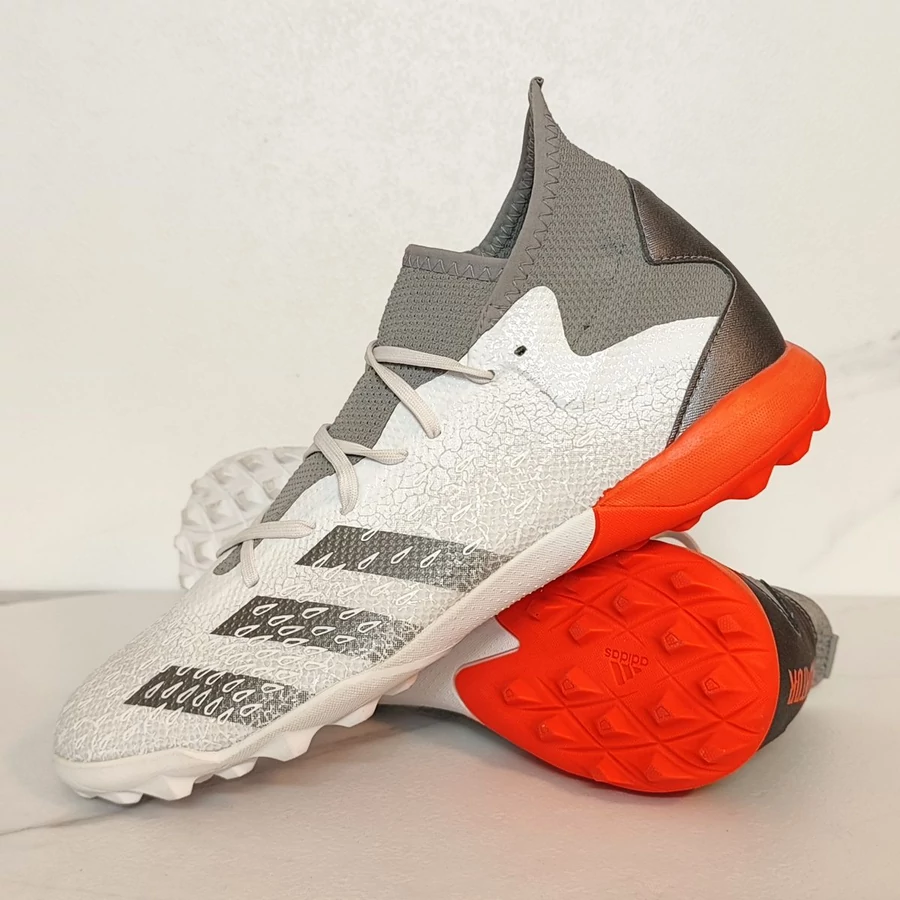 ADIDAS PREDATOR FREAK .3 TF műfüves focicipő FY6309