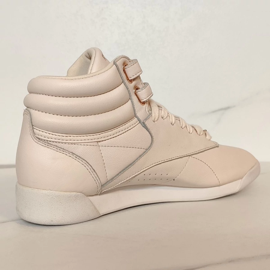 Reebok Freestyle Hi Muted - 2X HASZNÁLT (NŐI)